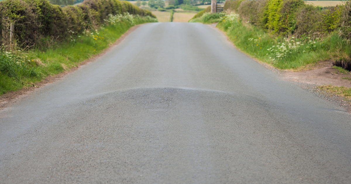 The oil curve points to shock, not lasting disruption